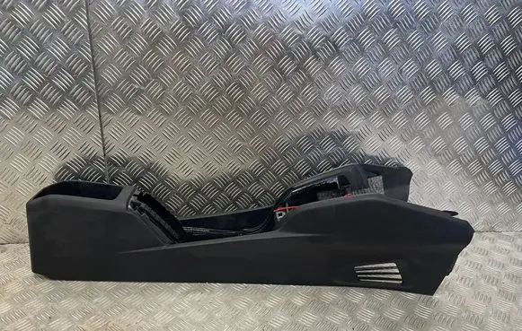 Peugeot 208 I Center console