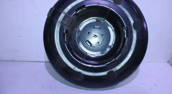 Toyota RAV 4 (XA20) Spare wheel section trim 6477342010
