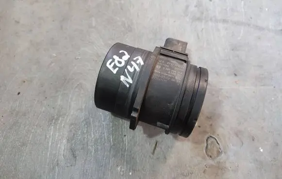BMW 1 E82 E88 Mass air flow meter 8509724 13628509724 13627788743