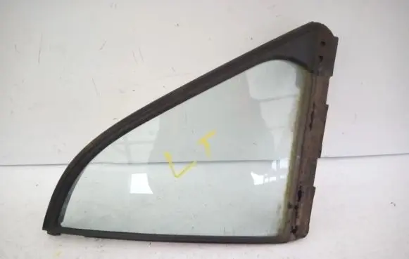 Mazda 626 Rear side window