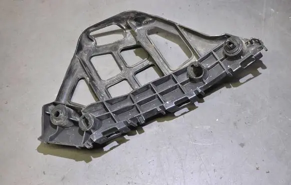 Toyota Auris E180 Front bumper mounting bracket 5253602040