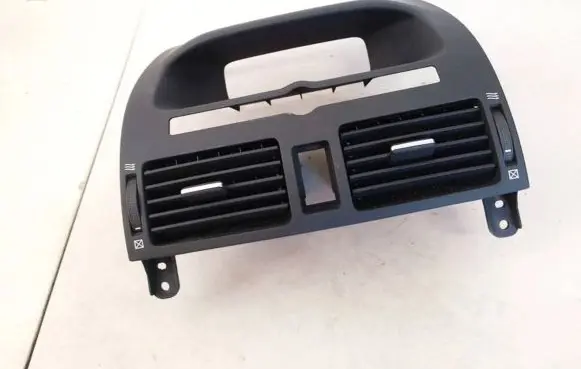 Toyota Avensis T250 Dash center air vent grill