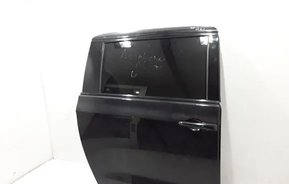 Chrysler Pacifica Side sliding door 68185690AC