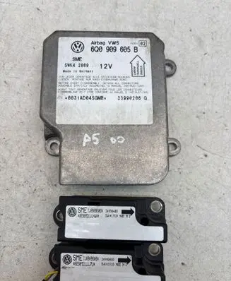 Volkswagen PASSAT B5 Airbag control unit/module 6Q0909605B 33990206G 5WK42869
