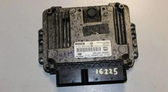 Hyundai ix35 Engine control unit/module 391202A001 1039S59666 0281019639