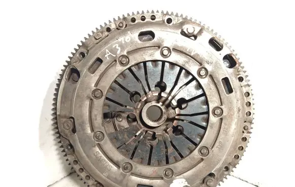 Audi A3 S3 8P Clutch set kit 3082000386