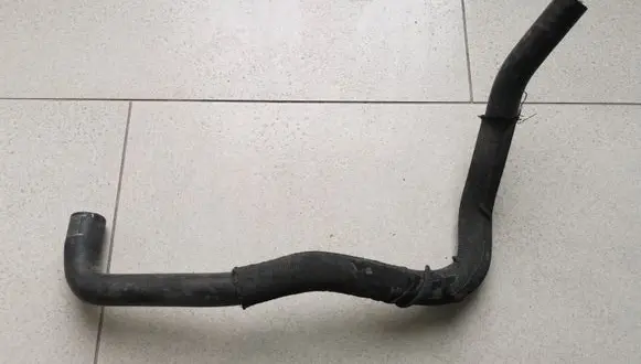 Audi A6 S6 C7 4G Engine coolant pipe/hose 4G0145921C VAC126242HU 4G0145921