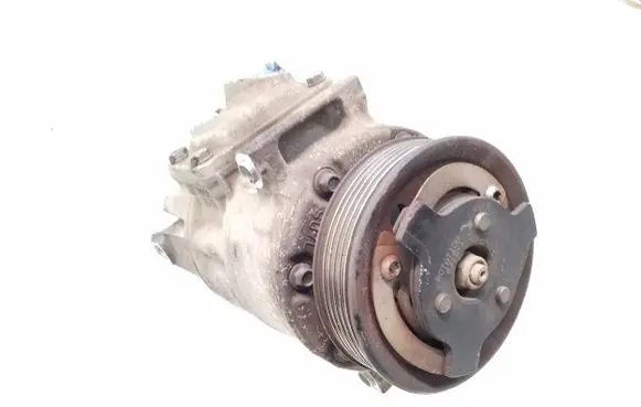 Volkswagen PASSAT B6 Air conditioning (A/C) compressor (pump) 1K0820803S