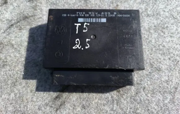 Volkswagen Multivan T5 Comfort/convenience module 5DK00812951