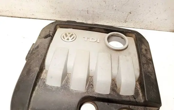 Volkswagen PASSAT B6 Engine cover (trim) 03g103925b 03g103925g