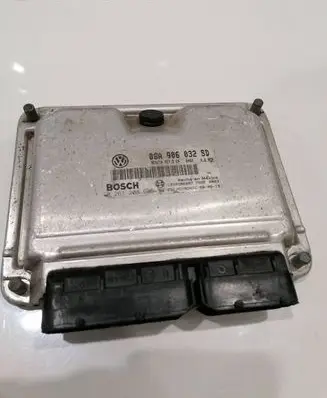 Volkswagen New Beetle Engine control unit/module 06A906032SD 02A906032SD 0261208605