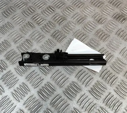 Peugeot 5008 Seat belt height adjuster 34039706 9683636180