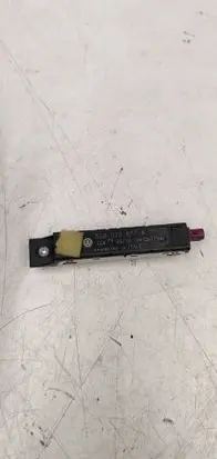 Volkswagen Golf VII Aerial antenna amplifier 5G9035577A