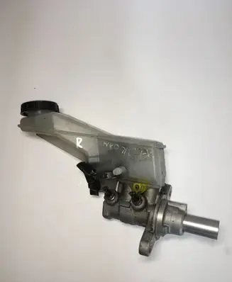 Nissan X-Trail T31 Master brake cylinder 0204223192
