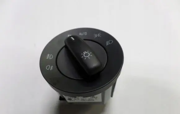 Skoda Yeti (5L) Light switch 5L0941431E