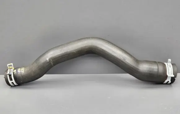 Ford Fiesta Engine coolant pipe/hose