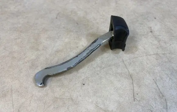 BMW 7 E23 Front door check strap stopper 41511881590