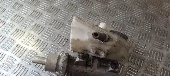 Peugeot 406 Master brake cylinder 311940