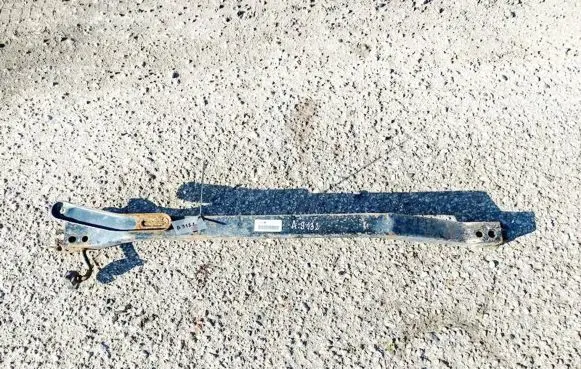 Volkswagen Jetta V Front subframe