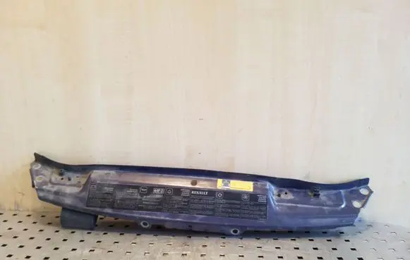 Renault Scenic I Top upper radiator support slam panel