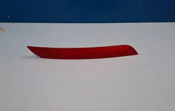 Rear tail light reflector
