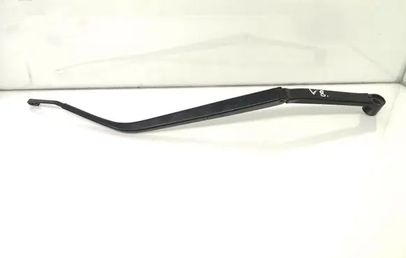 Mitsubishi Lancer X Front wiper blade arm V7486