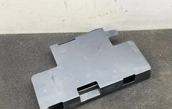Audi TT TTS Mk2 Battery box tray cover/lid 8J0915429 8J0915429A 8J0915429F