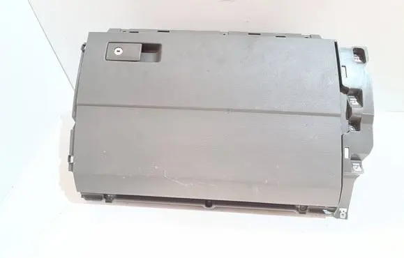 Volkswagen Crafter Glove box 7C1857264