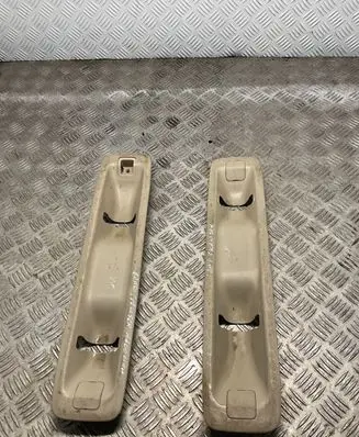 Trunk/boot floor carpet liner