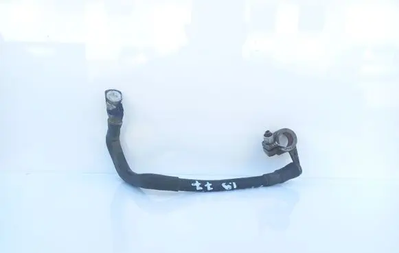 Volkswagen Touran I Negative earth cable (battery)