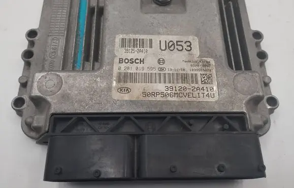 KIA Carens III Engine control unit/module 391252A410 391202A410 0281019595