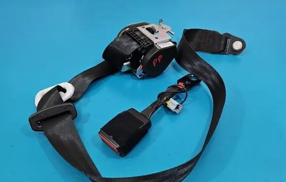 Peugeot 2008 I Front seatbelt 98063151XX IMPRK1596500