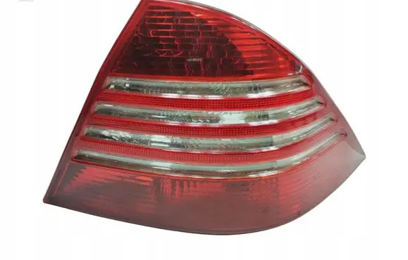 Mercedes-Benz S W220 Rear/tail lights