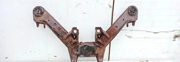Opel Omega B1 Rear subframe 