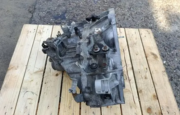 Suzuki Swift II Manual 5 speed gearbox