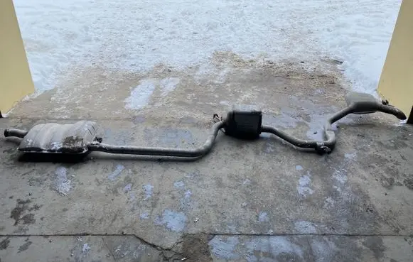 Chrysler Pacifica Muffler/silencer FAUR10832H C16667 230617