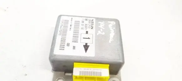 Nissan Primera Airbag control unit/module 285562F100 0285001132