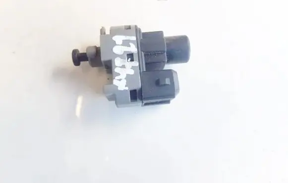Ford Mondeo Mk III Brake pedal sensor switch 1s7t13480aa 1s7t-13480-aa