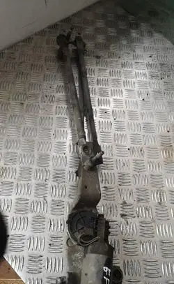 Ford Focus Front wiper linkage and motor