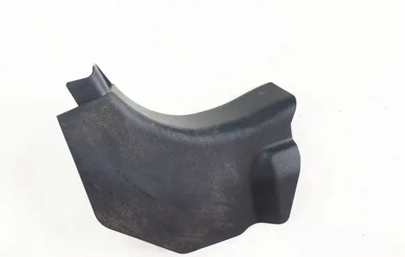 Suzuki SX4 S-Cross Foot area side trim 
