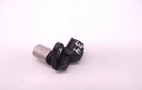 Volvo V50 Camshaft position sensor 30713485 0296001211 D34