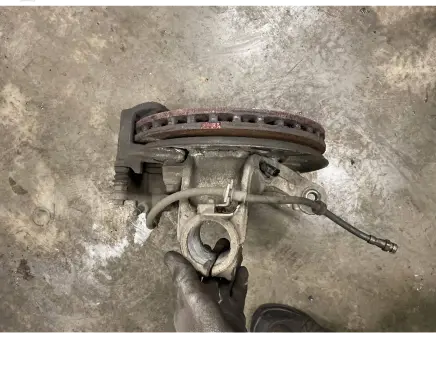Seat Alhambra (Mk2) Front wheel hub