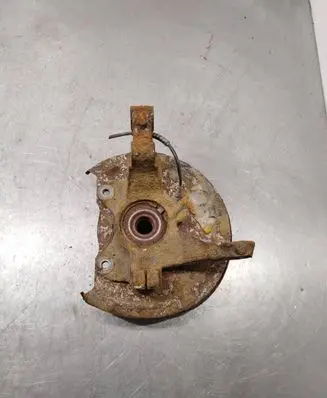 Opel Meriva B Front wheel hub spindle knuckle