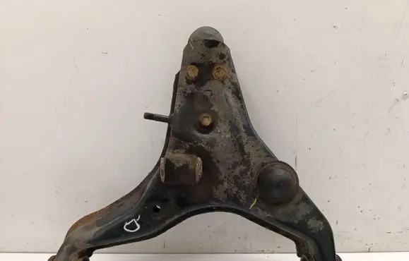 Mitsubishi L200 Front lower control arm/wishbone TSK19B TSK19BR0457