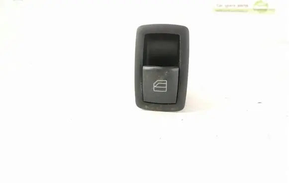 Mercedes-Benz B W245 Electric window control switch 2518200510 A2518200510