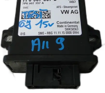 Seat Ibiza IV (6J,6P) Trunk lid opening control unit