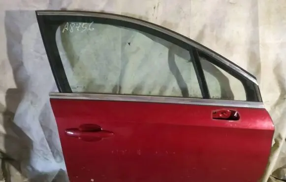 Citroen DS4 Front door raudonos