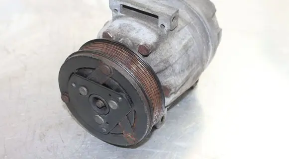 Nissan Primastar Air conditioning (A/C) compressor (pump) 6560630