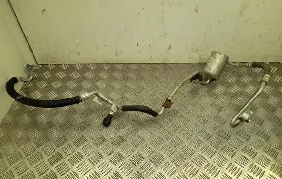 Tesla Model S Air conditioning (A/C) pipe/hose 103167100I
