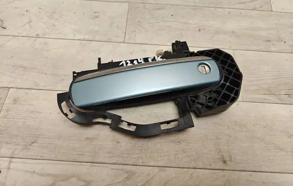 Audi A6 S6 C6 4F Front door exterior handle 4F0837885